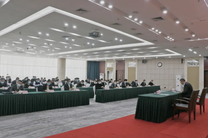 76net必赢官网集团、温泉集团举办贯彻落实市第十三次党代会精神宣讲报告会